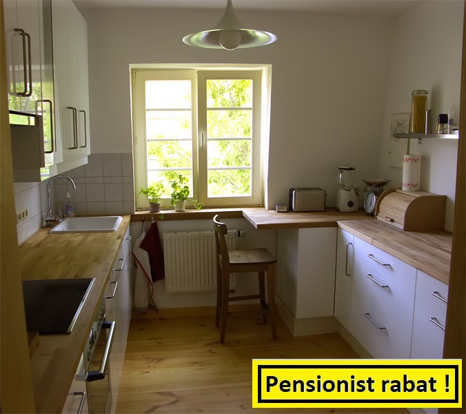 Den cyklende snedker,
er 100% fagmand, jeg blev udl�rt snedker i 1986 og jeg p�tager mig snedker
opgaver p� Vesterbro. Skal du have nyt k�kken,
nye gulve, har du et m�bel som skal repareres, eller andet for en snedker s�
kontakt mig p� telefon 6080 6899
s� er du sikker p� at f� veludf�rt arbejde til en meget rimelig pris