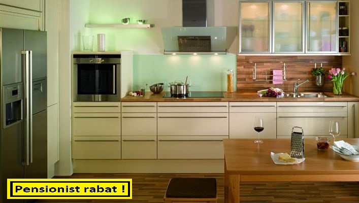 Den cyklende snedker,
er 100% fagmand, jeg blev udl�rt snedker i 1986 og jeg p�tager mig snedker
opgaver p� Islands Brygge, �sterbro, N�rrebro og Vesterbro. Skal du have nyt k�kken,
nye gulve, har du et m�bel som skal repareres, eller andet for en snedker s�
kontakt mig p� telefon 6080 6899
s� er du sikker p� at f� veludf�rt arbejde til en meget rimelig pris